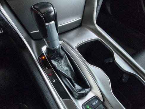Used 2021 Honda Accord Sport image 37