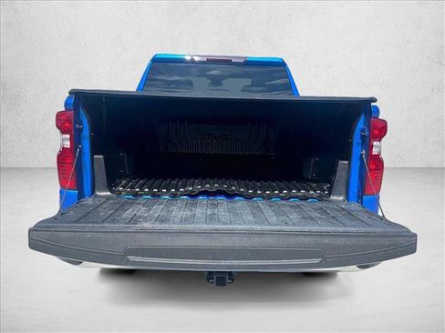 Used 2025 Chevrolet Silverado 1500 LT RWD image 30