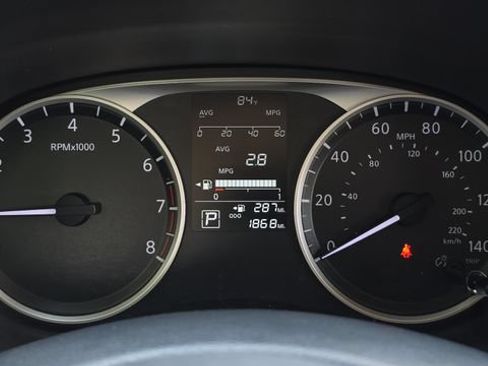 Certified 2025 Nissan Kicks Play S FWD image 10
