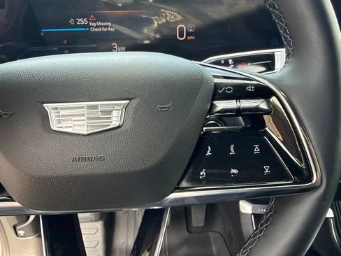 Used 2024 Cadillac Lyriq Luxury w/ LPO, Floor Liner Package AWD/4WD image 41