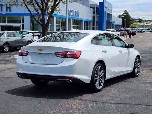 Used 2019 Chevrolet Malibu Premier w/ Sun and Wheel Package FWD image 3