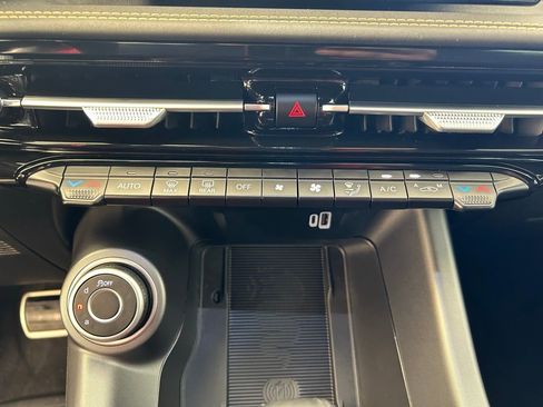 New 2025 Alfa Romeo Tonale image 32