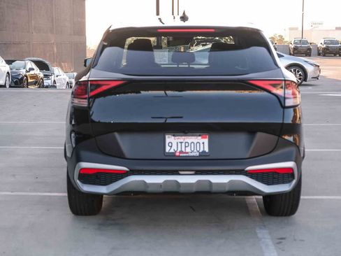 Used 2024 Kia Sportage EX FWD image 5