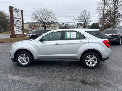 Used 2015 Chevrolet Equinox LS image 8