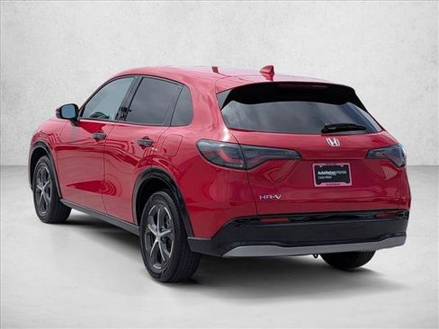Used 2025 Honda HR-V EX-L image 8