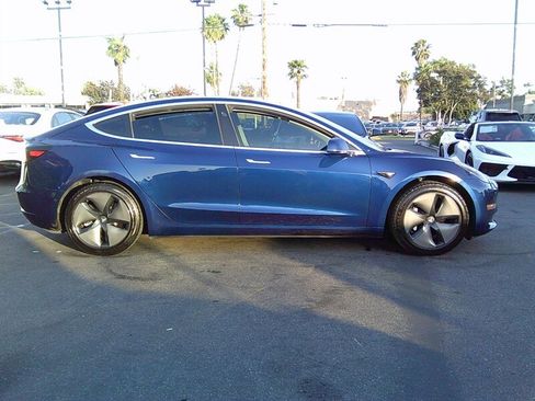 Used 2018 Tesla Model 3 Long Range RWD image 9
