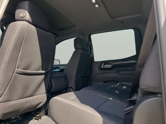 Used 2023 Chevrolet Silverado 1500 LT Trail Boss w/ Protection Package AWD/4WD image 9