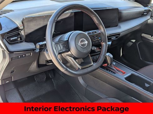 Certified 2025 Nissan Kicks SR w/ SR Premium Package AWD/4WD image 13