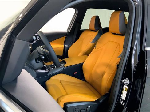 New 2026 BMW X3 xDrive30 w/ Premium Package image 9