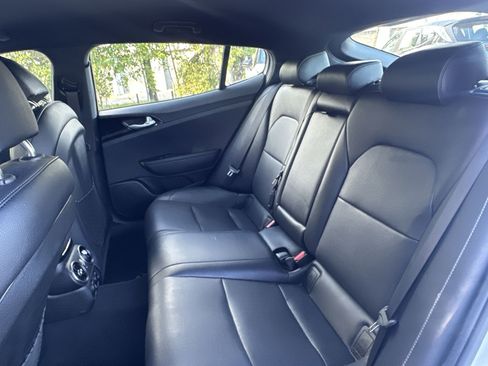 Certified 2022 Kia Stinger GT-Line image 26