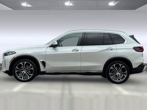 Used 2026 BMW X5 xDrive40i AWD/4WD image 2