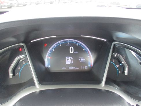 Certified 2020 Honda Civic EX image 18