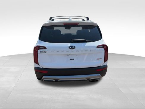Used 2021 Kia Telluride S FWD image 4