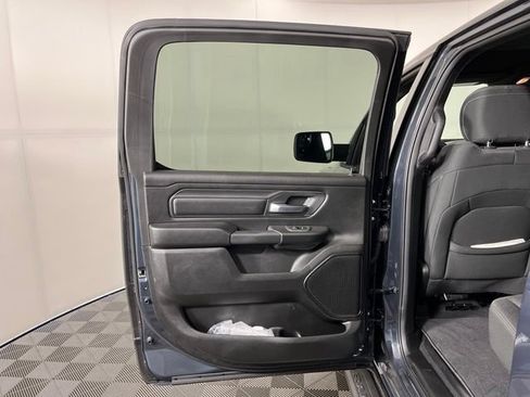 Used 2026 RAM 1500 Express AWD/4WD image 35