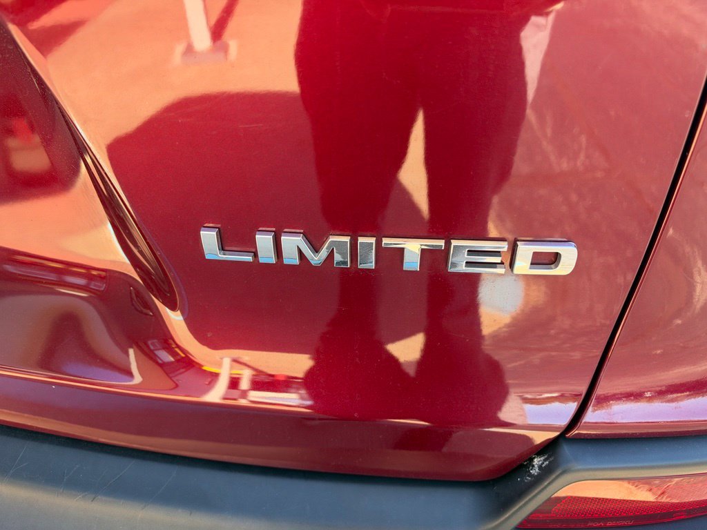 Used 2021 Jeep Cherokee Limited AWD/4WD image 6