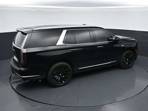 Used 2025 Cadillac Escalade Premium Luxury w/ Touring Package AWD/4WD image 35