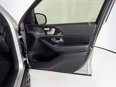 Used 2020 Mercedes-Benz GLS 450 4MATIC image 26