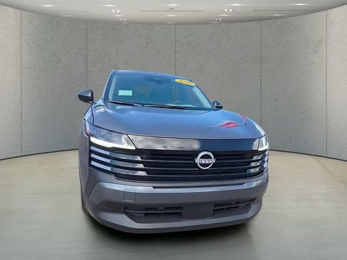 Used 2026 Nissan Kicks S w/ Charging Package FWD image 2