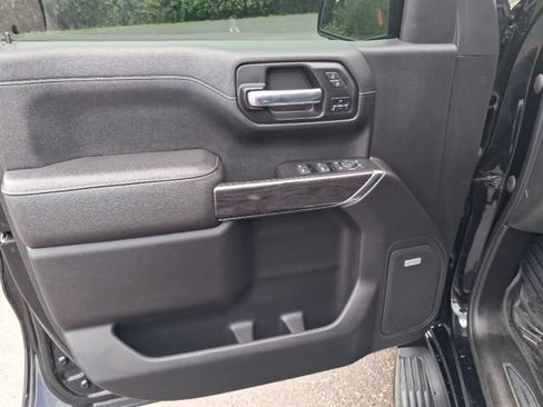 Used 2021 Chevrolet Silverado 1500 LTZ AWD/4WD image 20
