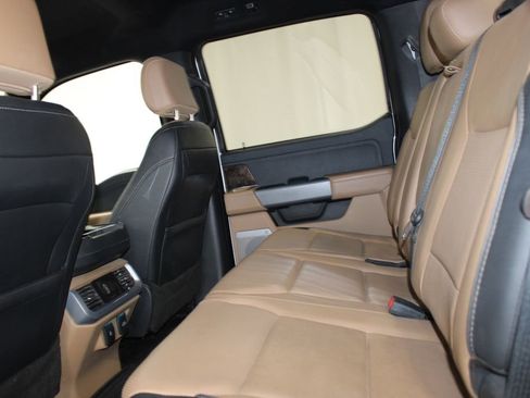 Used 2023 Ford F150 Lariat w/ Trailer Tow Package image 22