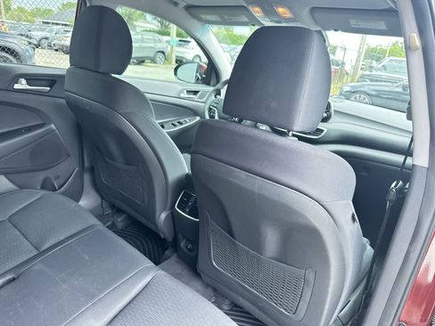 Used 2019 Hyundai Tucson SEL w/ Cargo Package FWD image 18