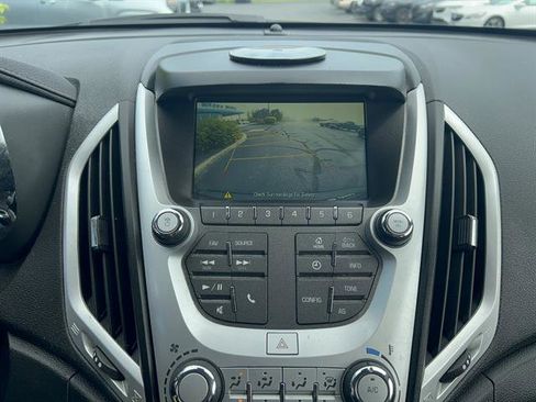 Used 2017 GMC Terrain SLE FWD image 18