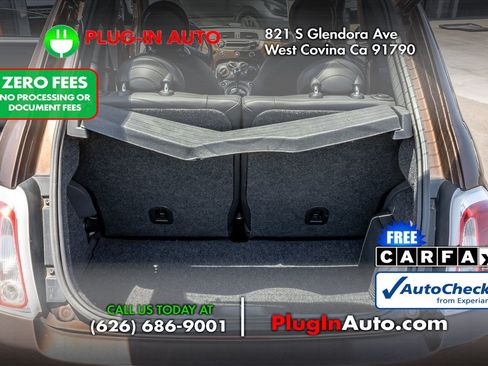 Used 2012 FIAT 500 Sport w/ Safety & Sound Pkg FWD image 10