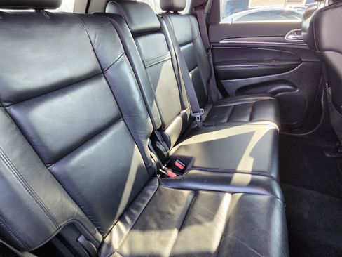 Used 2022 Jeep Grand Cherokee Limited image 22