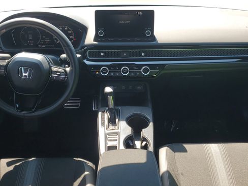 Used 2025 Honda Civic Sport image 16