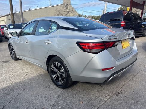 Used 2020 Nissan Sentra SV image 6