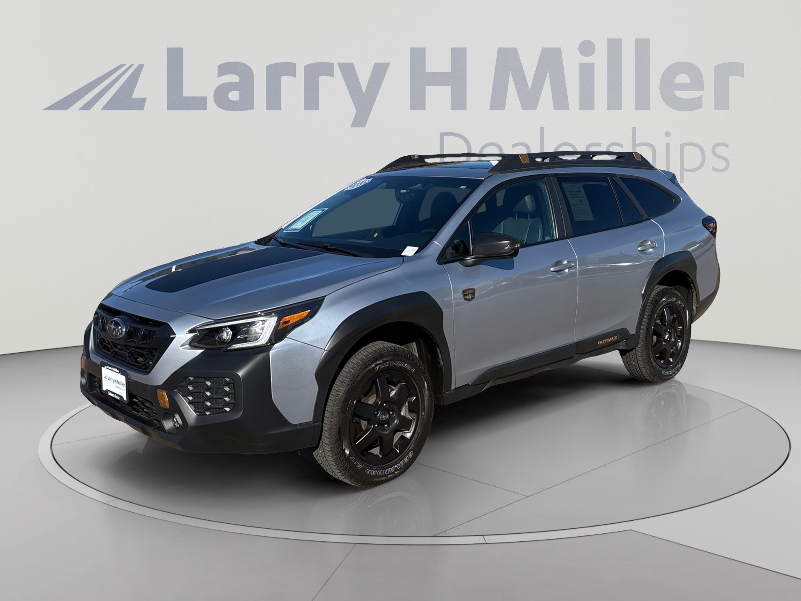 Used 2025 Subaru Outback Wilderness AWD/4WD image 1