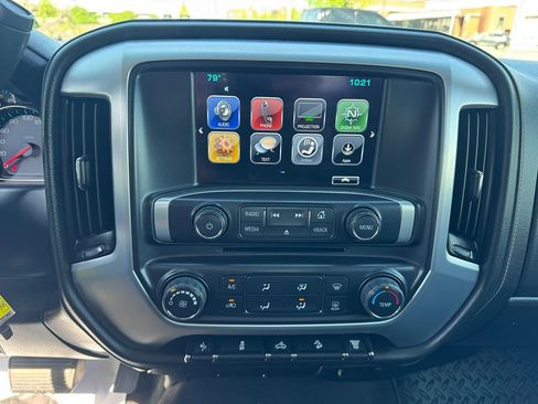 Used 2019 GMC Sierra 2500 SLE AWD/4WD image 19