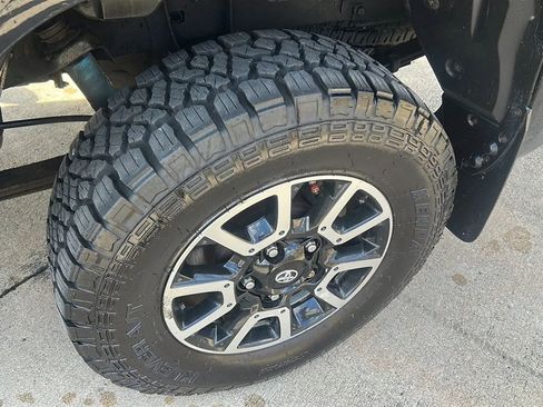 Used 2014 Toyota Tundra SR5 image 13