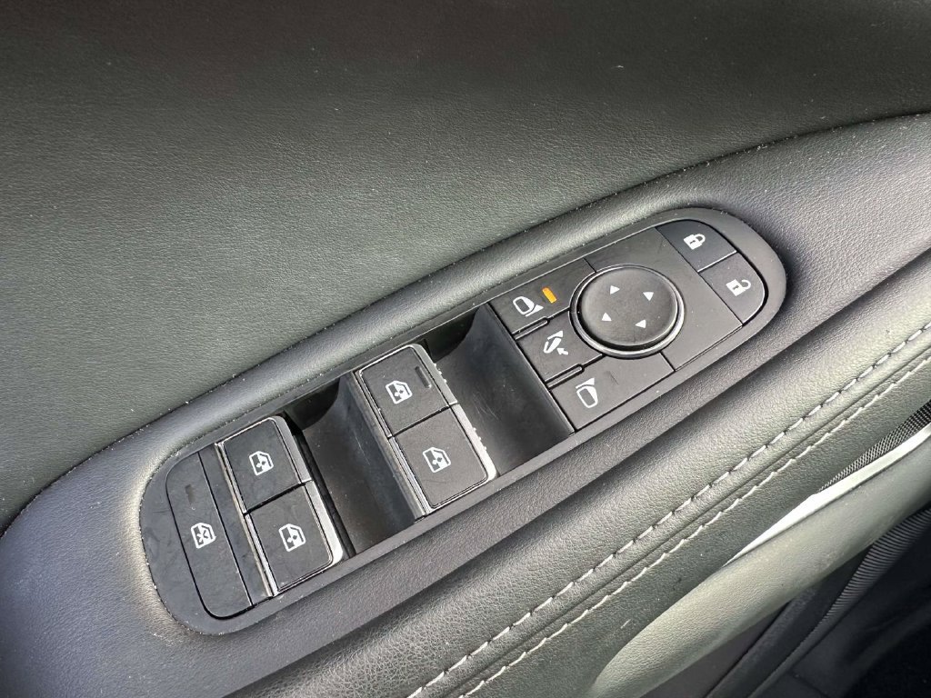 Used 2026 INFINITI QX60 Luxe w/ Cargo Package AWD/4WD image 34