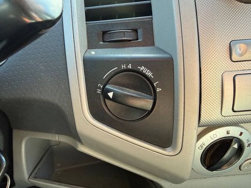 Used 2008 Toyota Tacoma 4x4 Access Cab V6 w/ SR5 Pkg #2 image 20