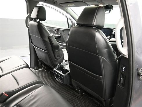 Used 2024 Honda Odyssey EX-L image 16