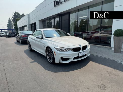 Used 2016 BMW M4 Convertible RWD image 1
