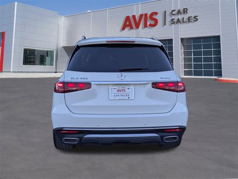 Used 2024 Mercedes-Benz GLS 450 4MATIC image 7