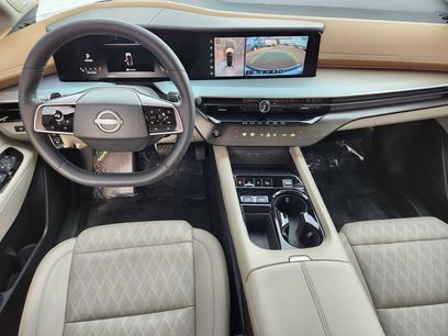 Used 2025 Nissan Murano Platinum w/ Cargo Package