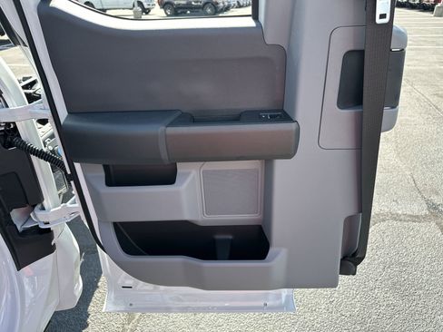 New 2025 Ford F550 4x4 SuperCab Super Duty image 19
