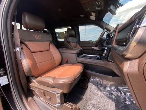 Used 2024 Ford F250 King Ranch w/ Chrome Package AWD/4WD image 31