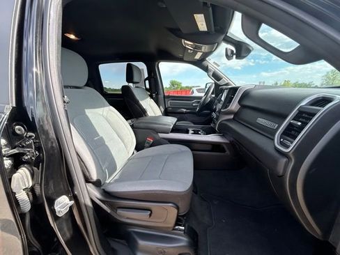 Used 2022 RAM 1500 Big Horn AWD/4WD image 36
