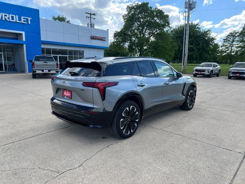 Used 2024 Chevrolet Blazer EV RS AWD/4WD image 3