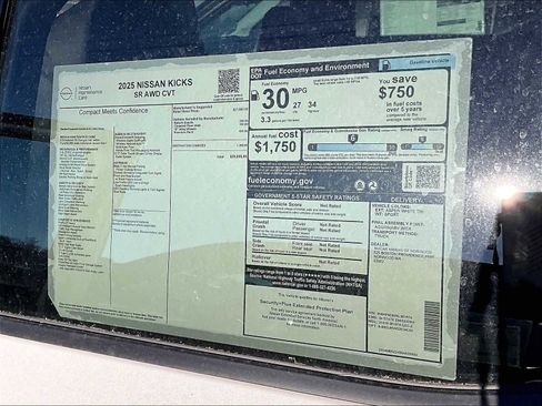 New 2025 Nissan Kicks SR image 16