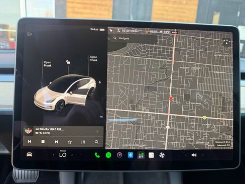 Used 2021 Tesla Model 3 Long Range AWD/4WD image 35