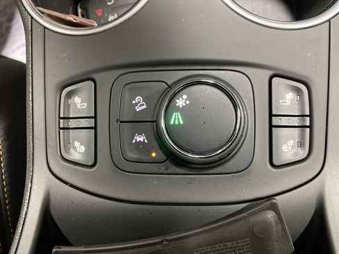 Used 2020 GMC Terrain SLT w/ Preferred Package image 31