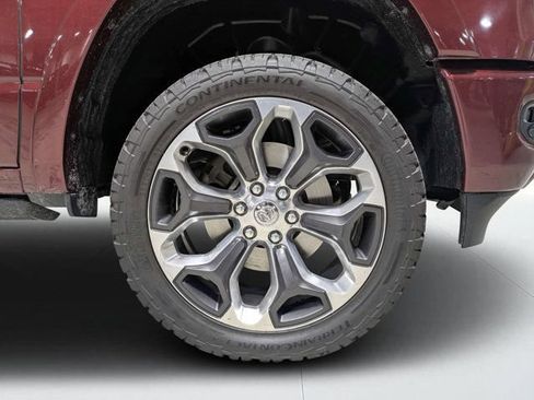 Used 2023 RAM 1500 Limited w/ Body Color Bumper Group AWD/4WD image 10