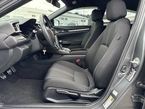 Used 2019 Honda Civic Sport image 17