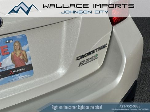 Used 2017 Subaru Crosstrek 2.0i Limited image 11