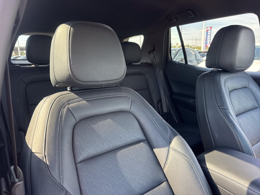 Used 2025 Chevrolet Equinox LT w/ Convenience Package II AWD/4WD image 25